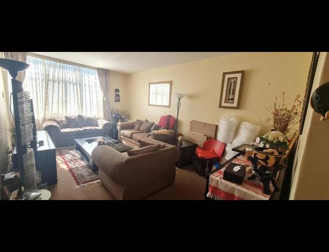 1 BEDROOM APARTMENT FOR SALE IN BEDFORD GARDENS